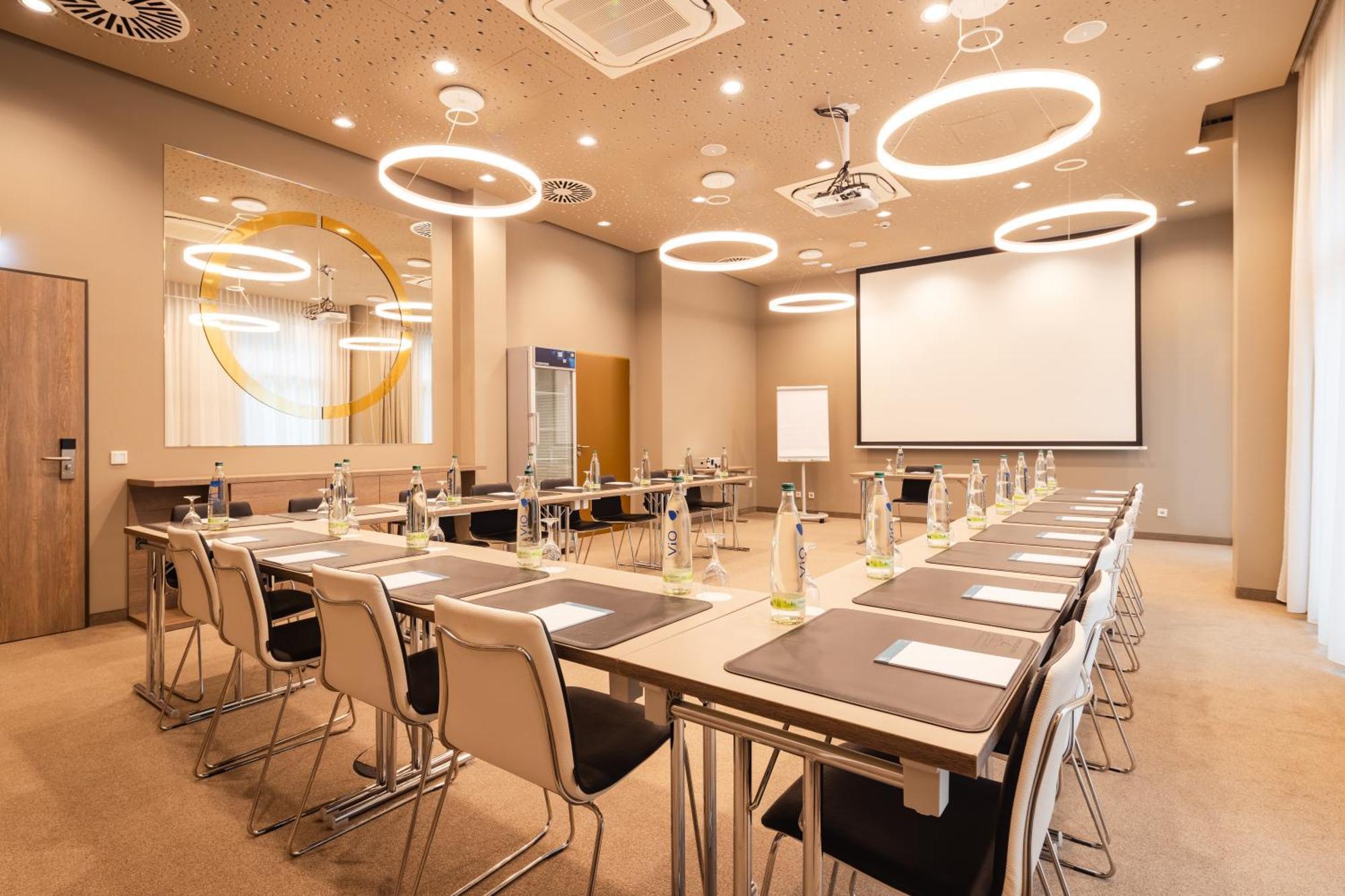 Hey Lou Hotel Monheim Am Rhein Экстерьер фото